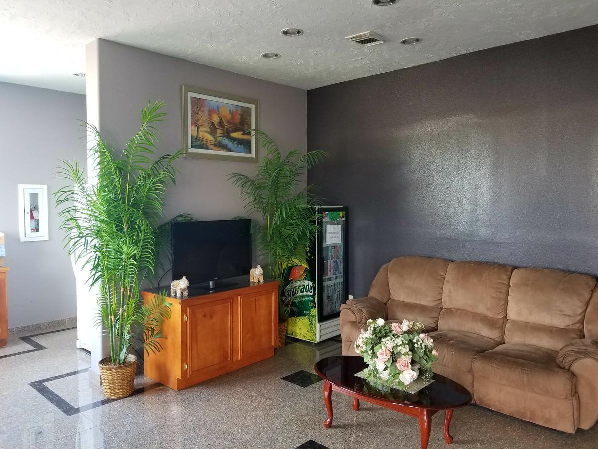 Executive Inn Пасадена Экстерьер фото